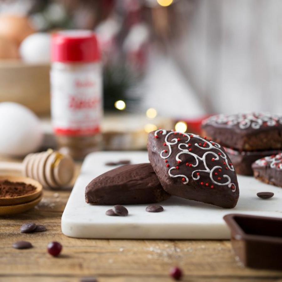 Timantti piparikakku muottisetti, 5 eri kokoista timanttia