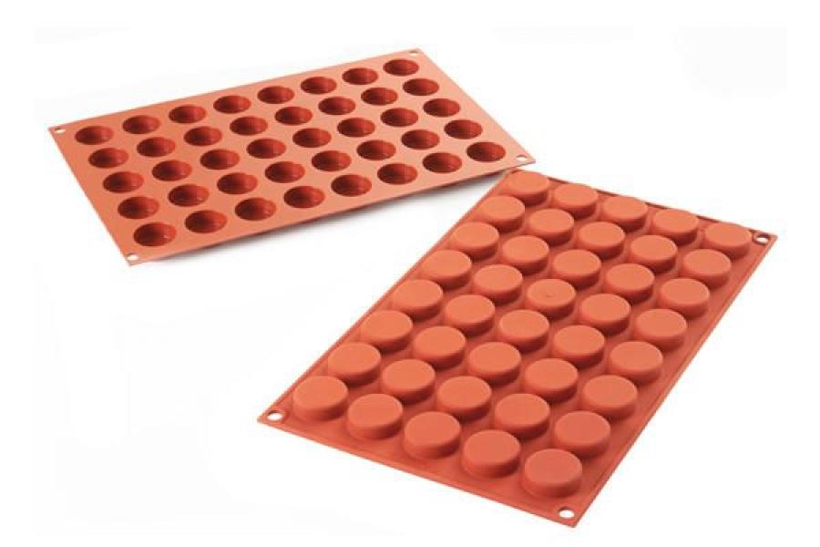 Silikomart Professionalin silikoninen leivosmuotti "pastilli" halk. 2,7 cm