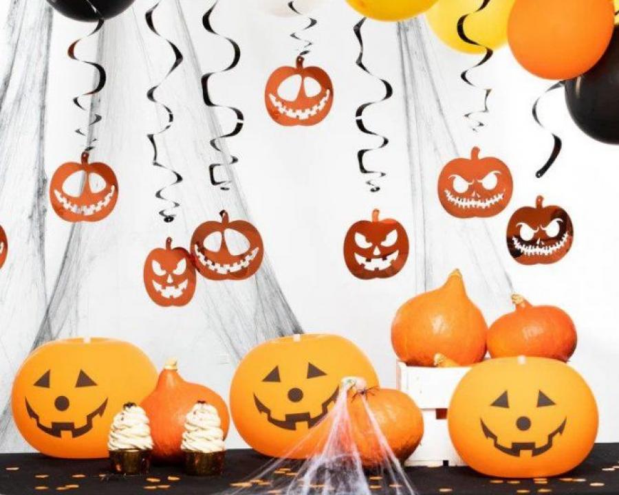 Roikkuvat kierteiset pelottavat kurpitsakoristeet, 6 kpl