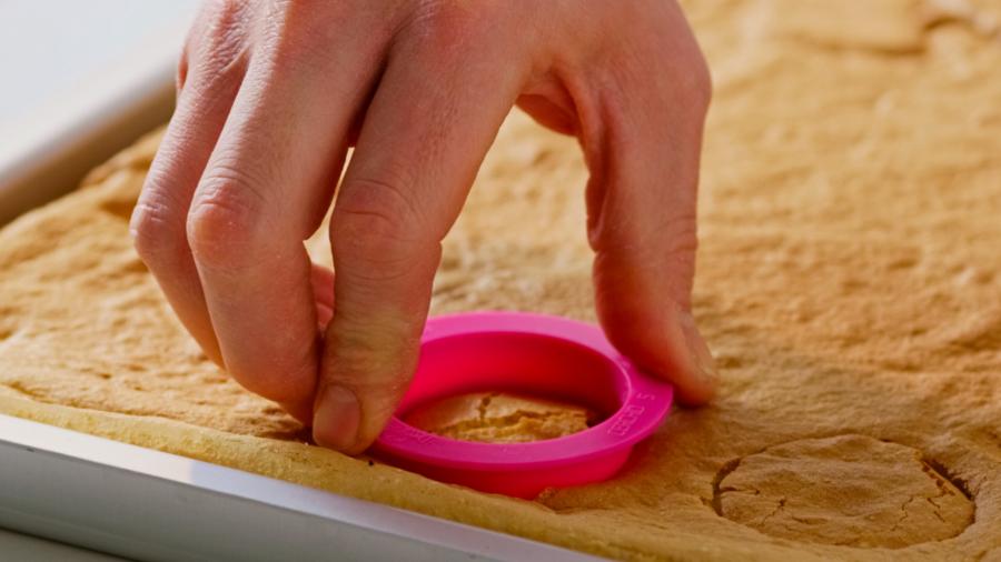 Silikoninen Happy Wheel -muotti, ø 7 x 2 cm – 6 kpl - Decora