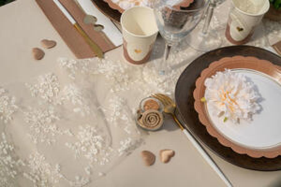 Pitsi kaitaliina ivory pienet kukat 25 cm, 2,5 m