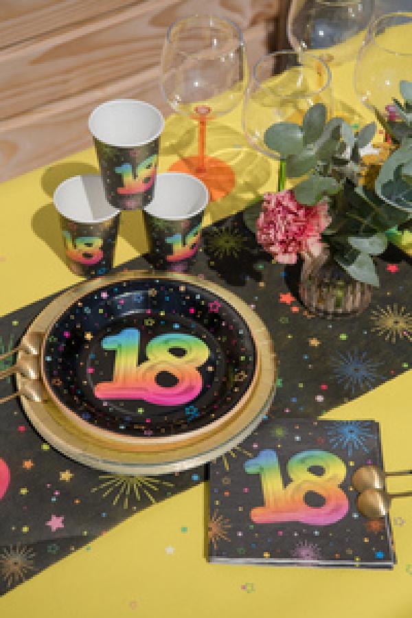 Lautasliina musta sateenkaarenvärisellä numerolla "40", 12 kpl