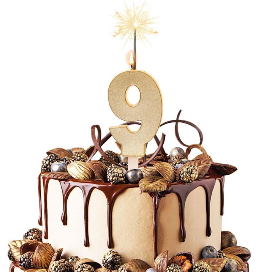 Numerokynttilä sädetikulla, numero 9