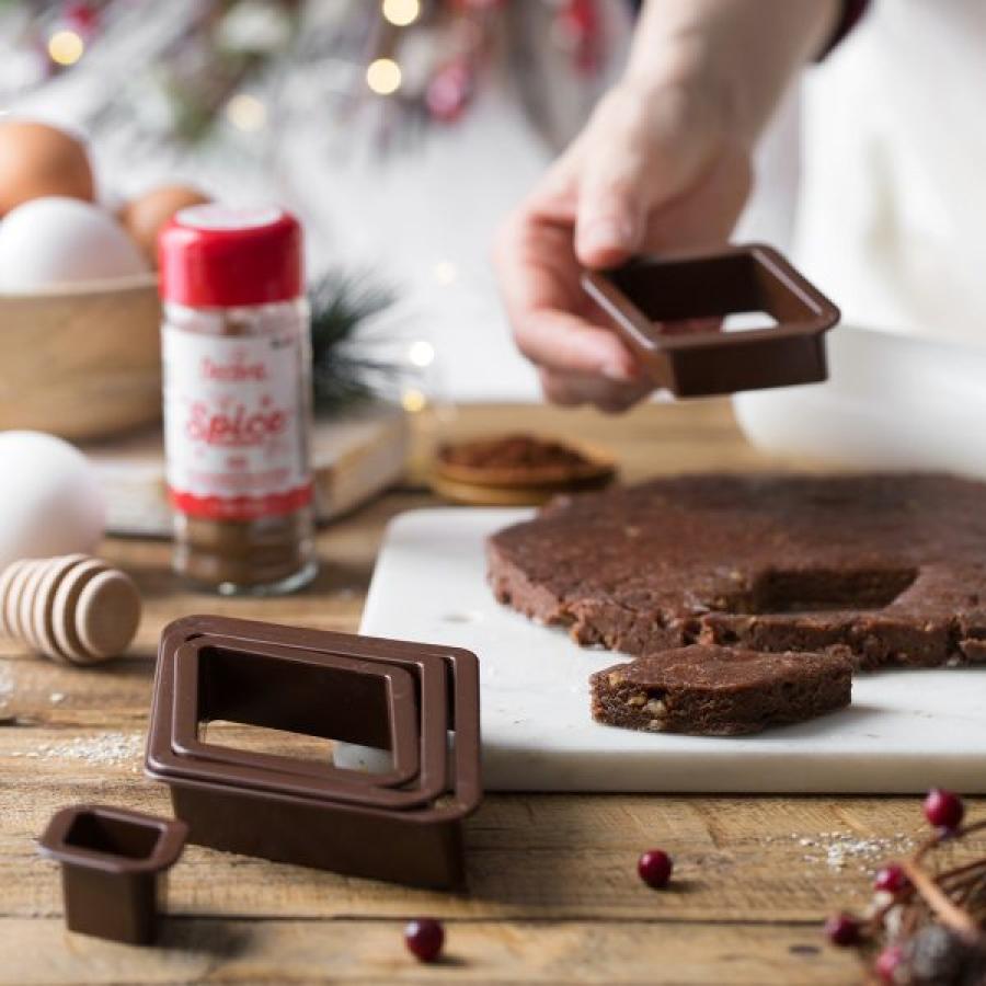 Timantti piparikakku muottisetti, 5 eri kokoista timanttia