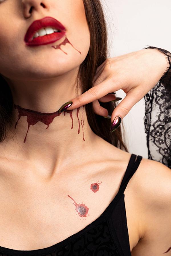 Halloween veriset haava-tatuoinnit 